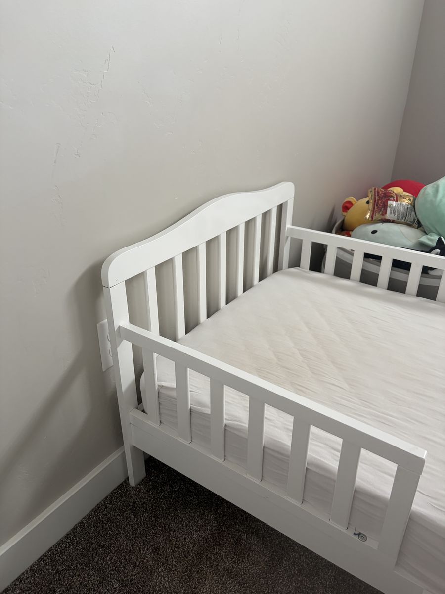 White Toddler Bed