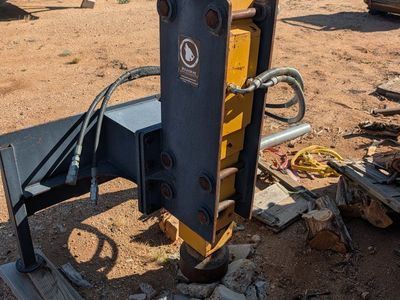 Skid Steer Wolverine Hydraulic Post Driver