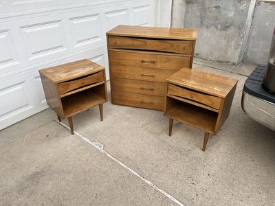 Mid-Century Modern Bedroom Set - Dresser and Two Nightstands