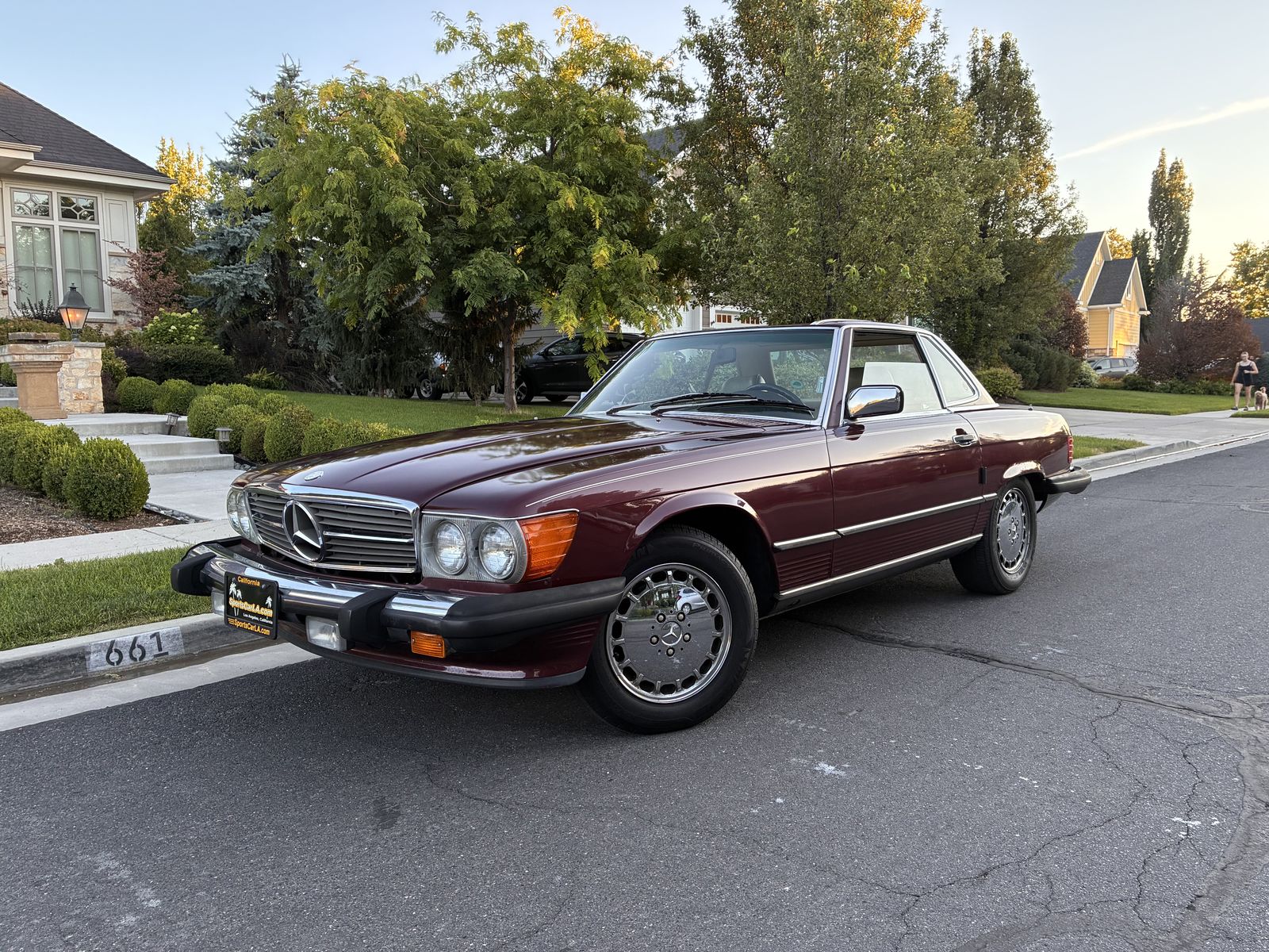 1988 Mercedes-Benz 560-Class 560 SL