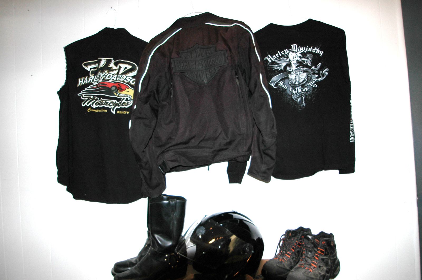 HARLEY DAVIDSON RIDING GEAR $250.00 for quick sale