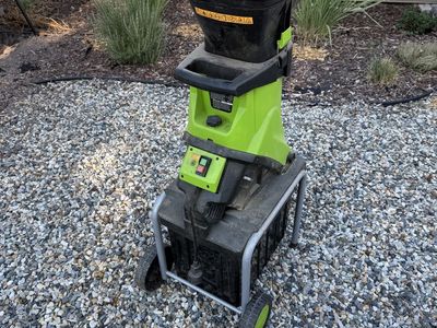 Earthwise electric chipper