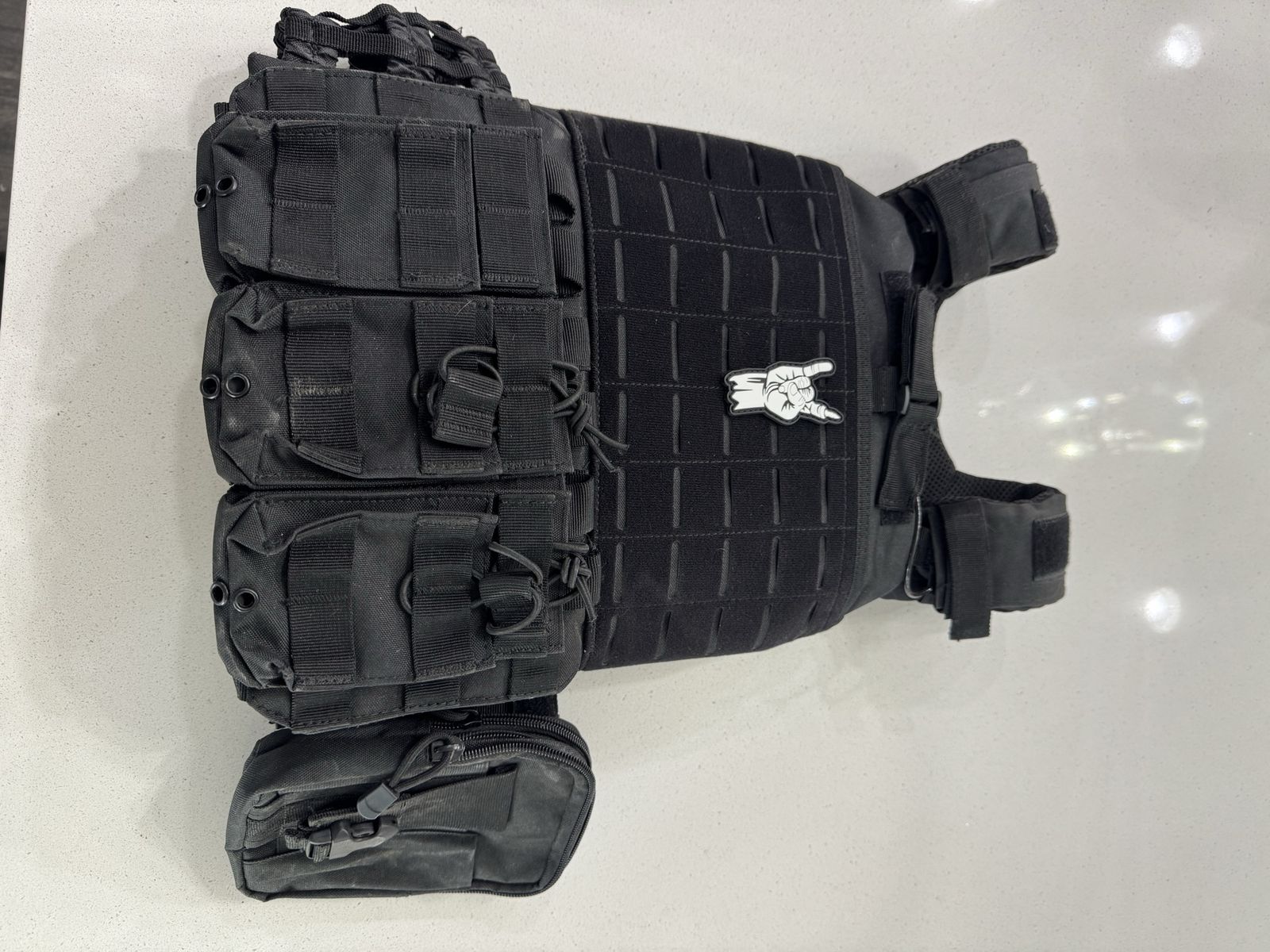 Tactical Black Plate Carrier with Armor Plates, Front Magazine Pouches & Utility Pouch
