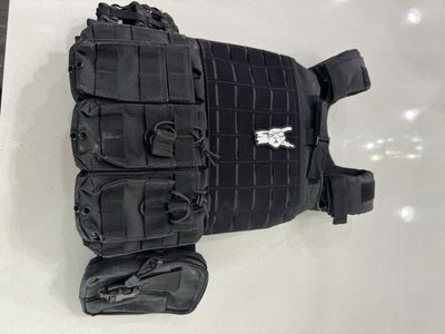 Tactical Black Plate Carrier with Armor Plates, Front Magazine Pouches & Utility Pouch