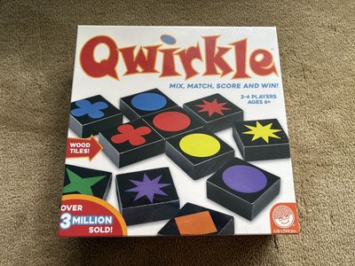 NEW Qwirkle Game