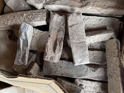 Dutch Quality Stone Veneer Pieces