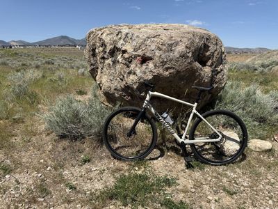 2022 Specialized sirrus x 4.0