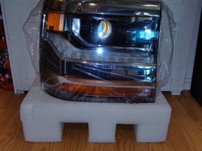 2016-2018 Silverado Headlights Left and Right Pair