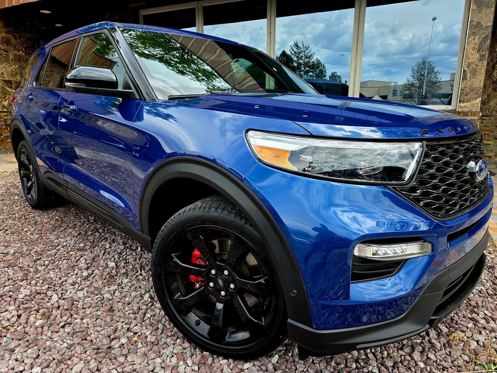 2022 Ford Explorer ST