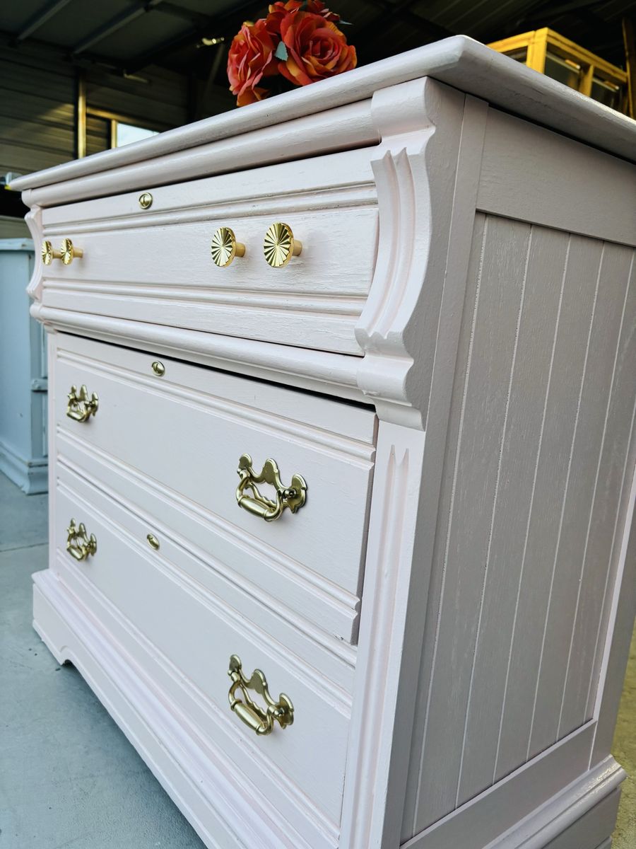 Main image 6