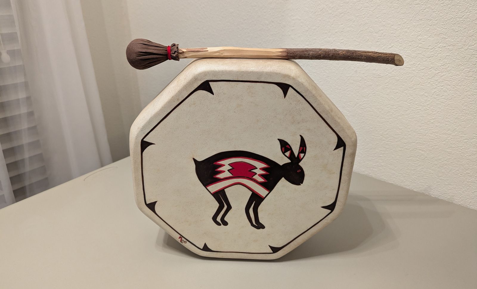 1993 taos pueblo ceremonial drum mimbres rabbit
