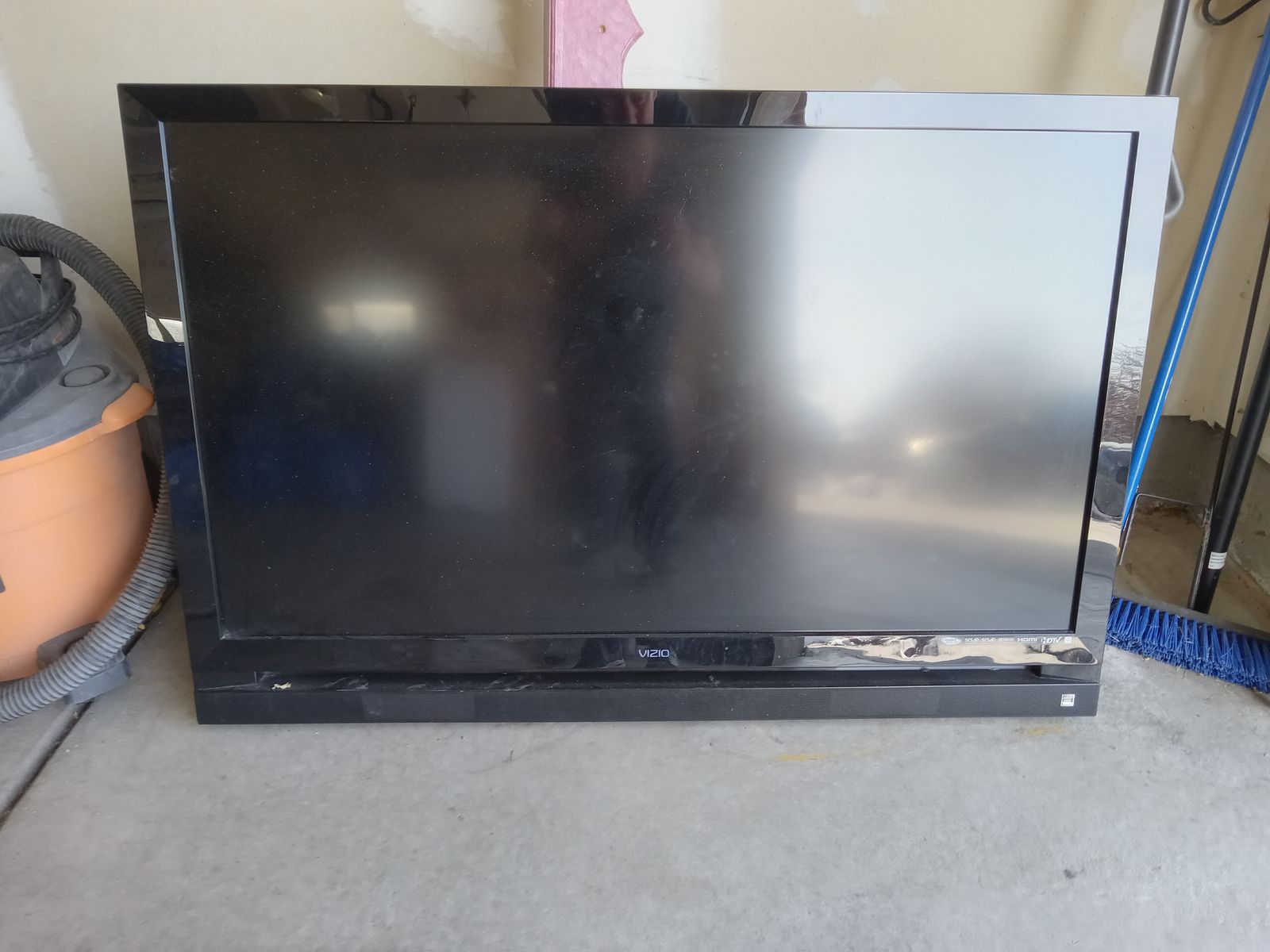 Vizio 63" LCD TV