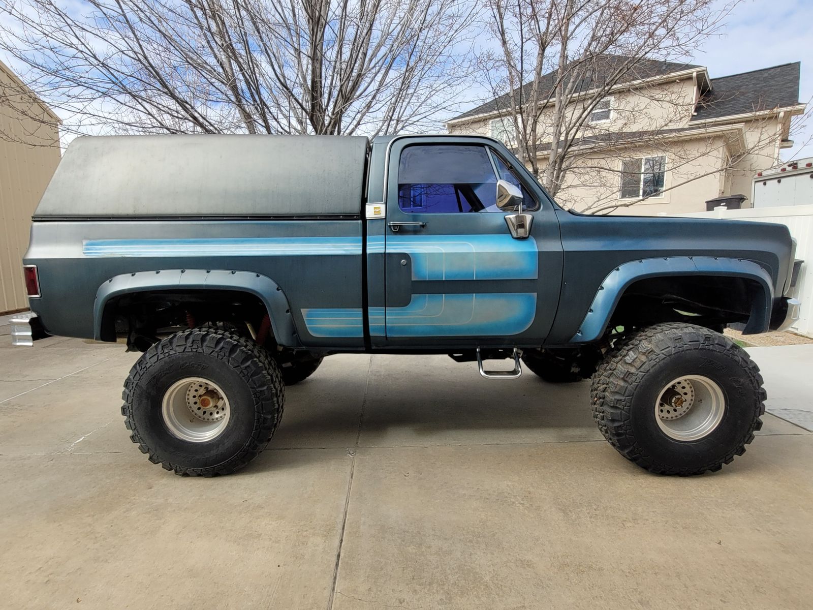 1980 Chevy Short bed K10 square body PU w Shell