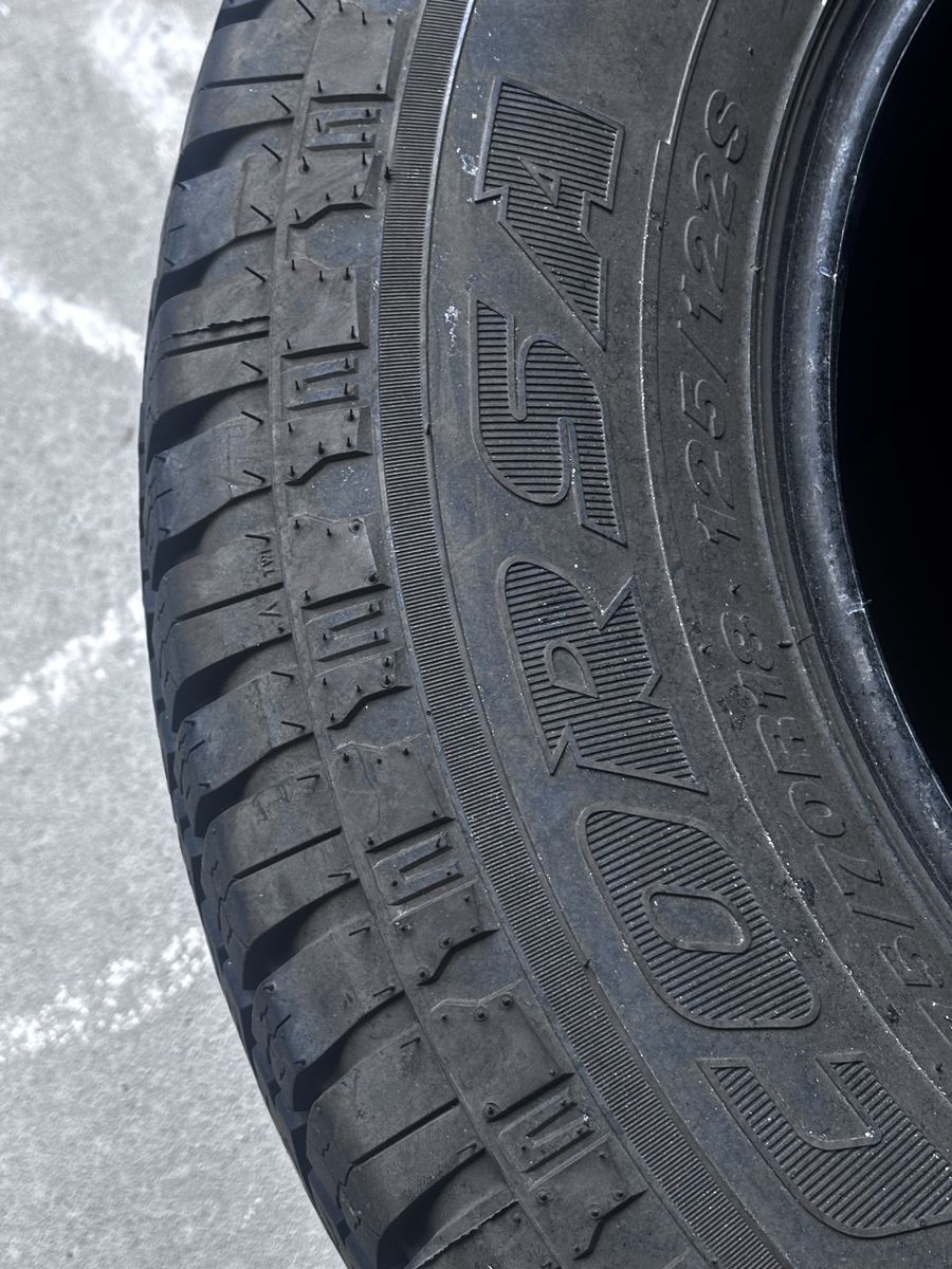 corsa lt275 70r18