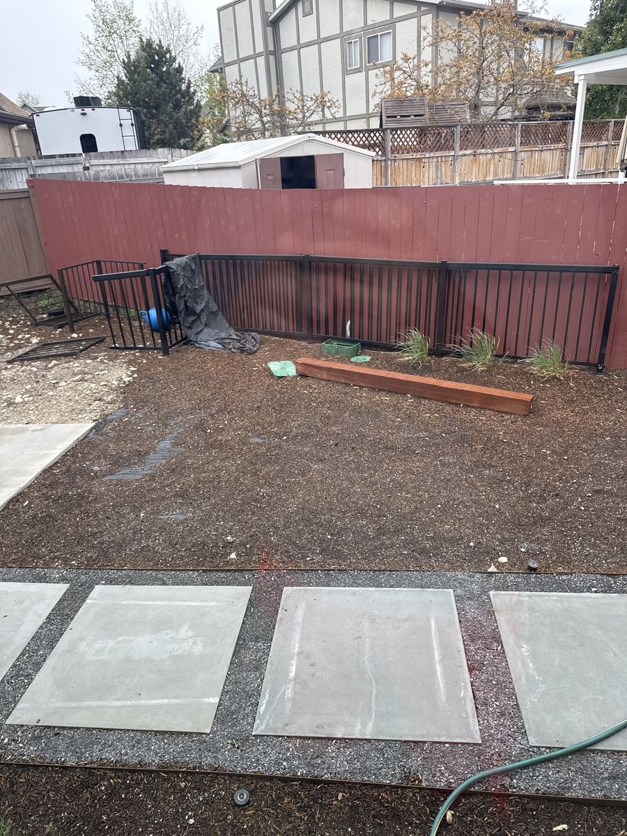 40’ of aluminum railing