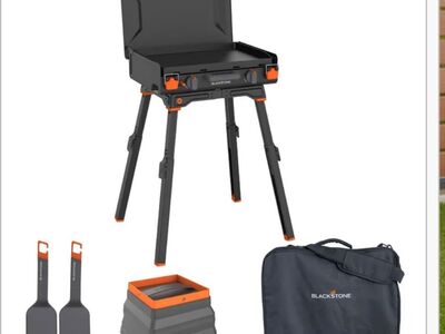 Blackstone 20in Camping Griddle Kit with Stand