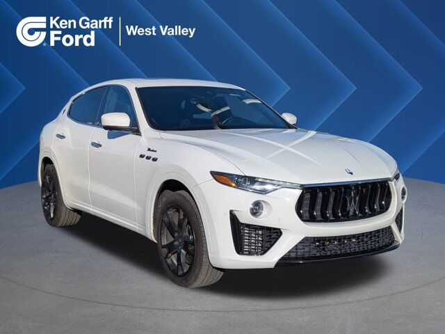 2023 Maserati Levante Modena