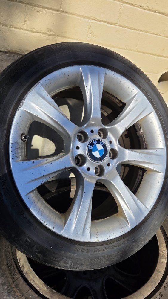 OEM BMW 18" Rims 225/50R18 Tires