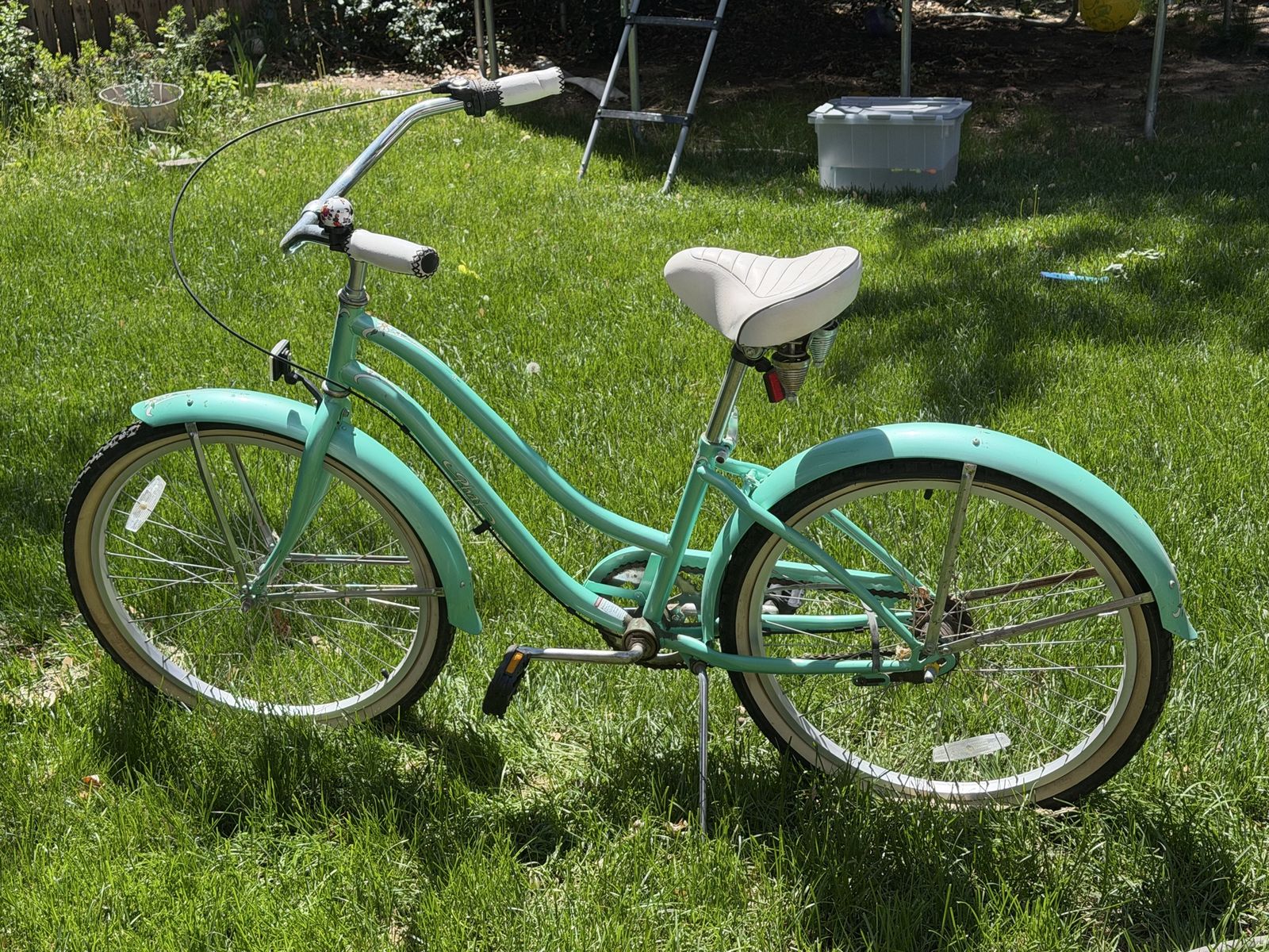 Beach Cruiser Bicycle Bike