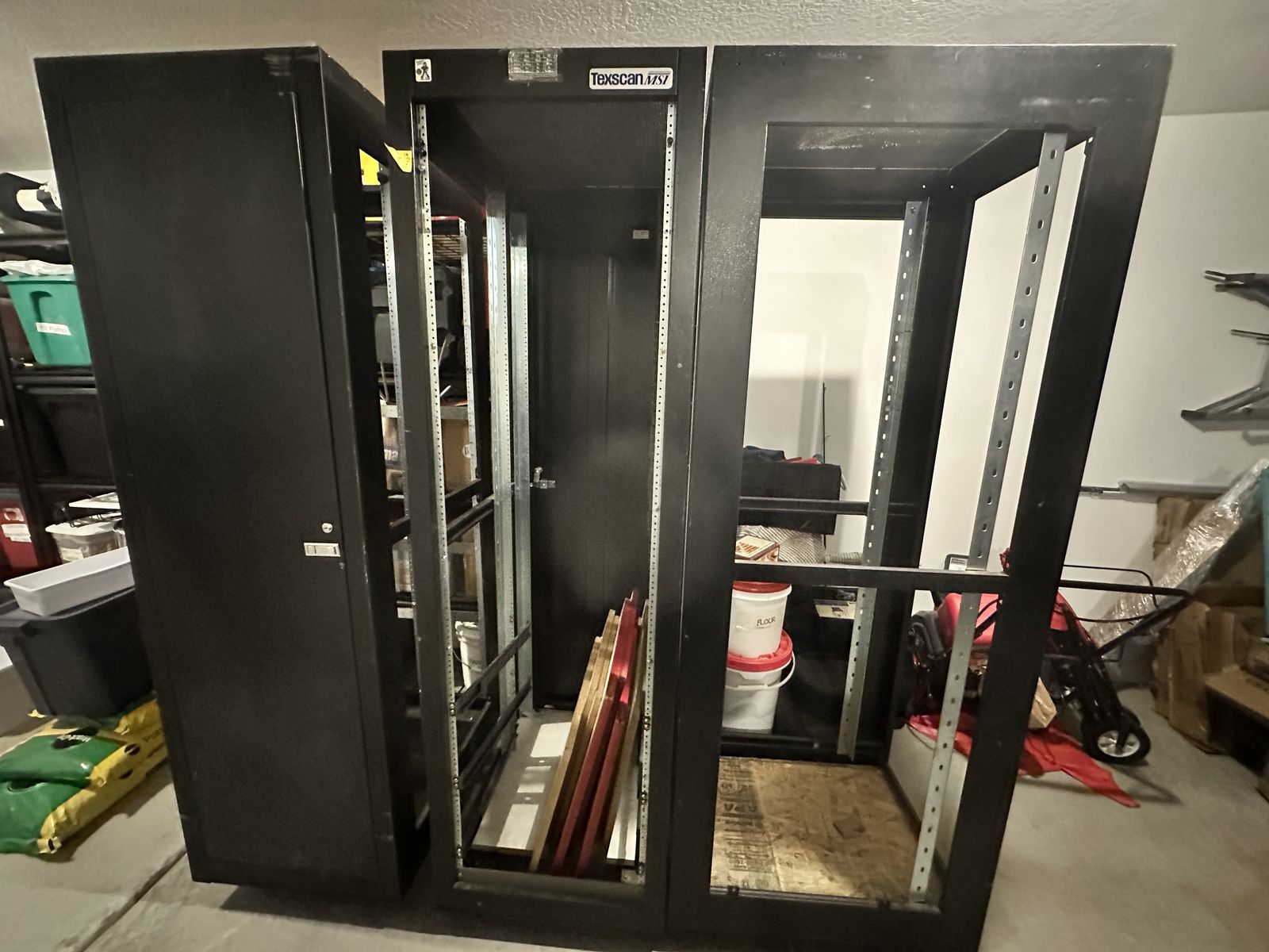 Professional Metal Equipment Racks Audio Video