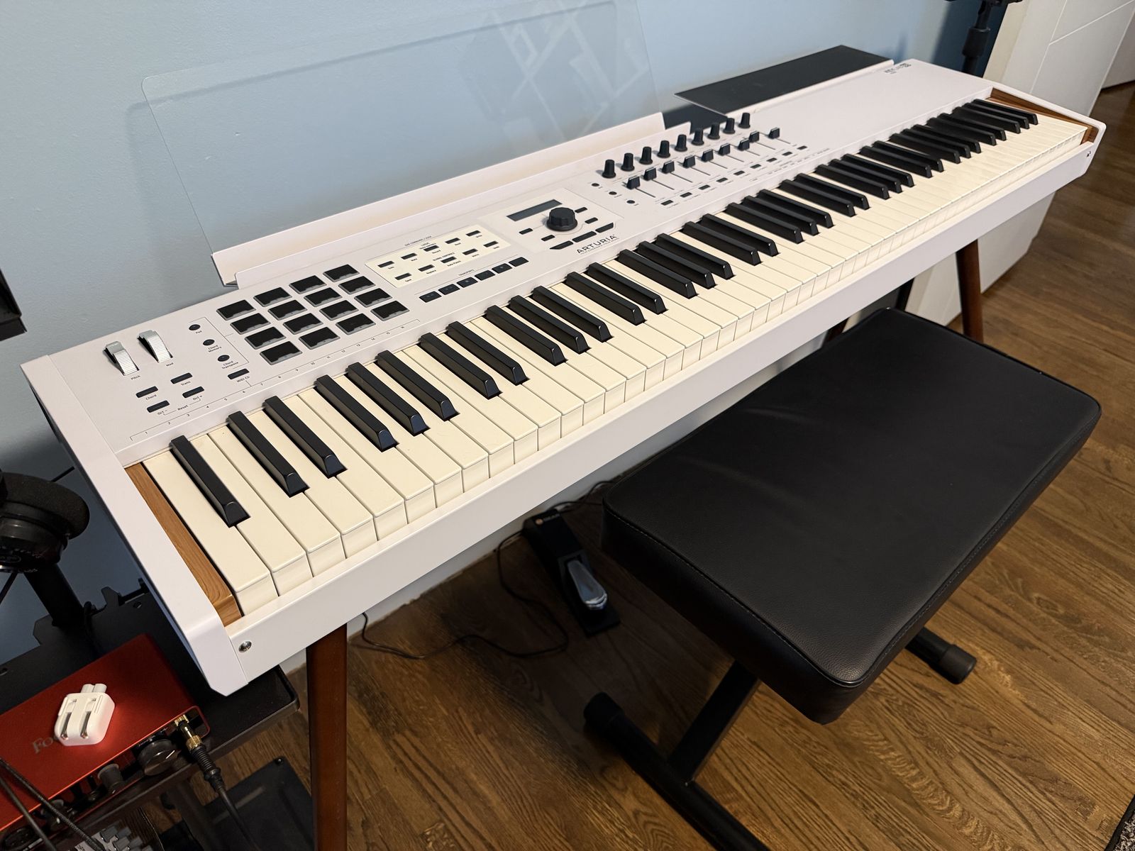 Arturia Keylab 88 mk2 MIDI Controller Keyboard