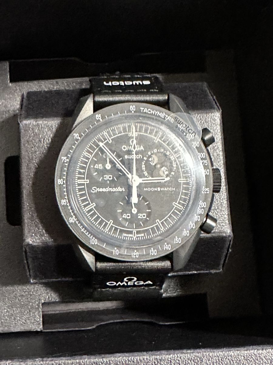 Omega MoonSwatch Snoopy