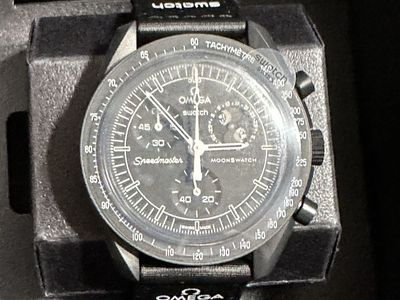 Omega MoonSwatch Snoopy