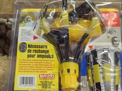 Bayco Item LBC-600SDL Light Bulb Changing Kit