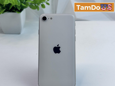 iPhone SE (3rd generation) | 64GB | Star Light | Unlocked (NEW)