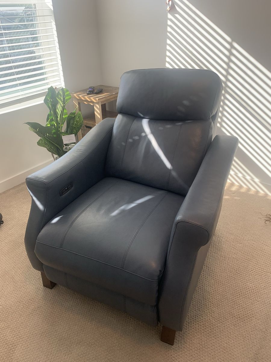 Recliner
