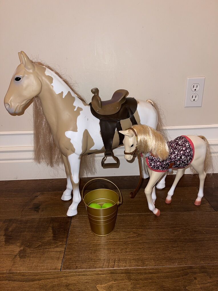 Our Generation Skewbald Horse And Foal