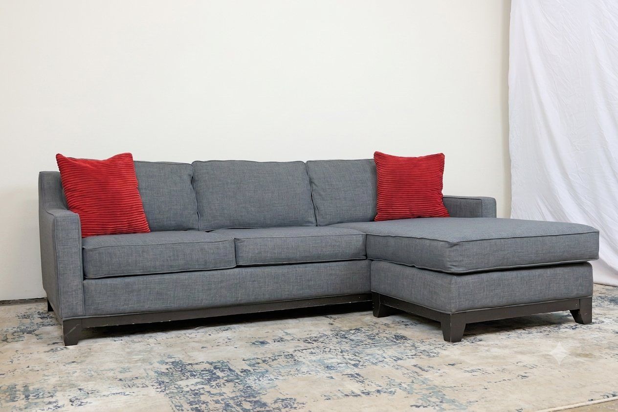!FREE DELIVERY! Reversible Chaise Sectional (90" x 67")