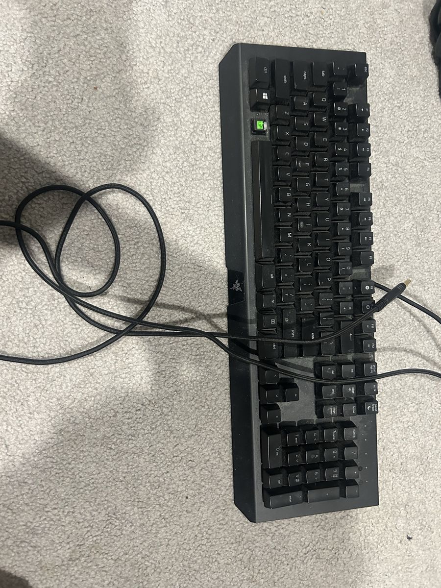 Razer BlackWidow Chroma Mechanical Gaming Keyboard - Used, RGB Backlit