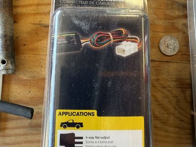 Subaru Curt 56040 Trailer hitch wiring harness, New