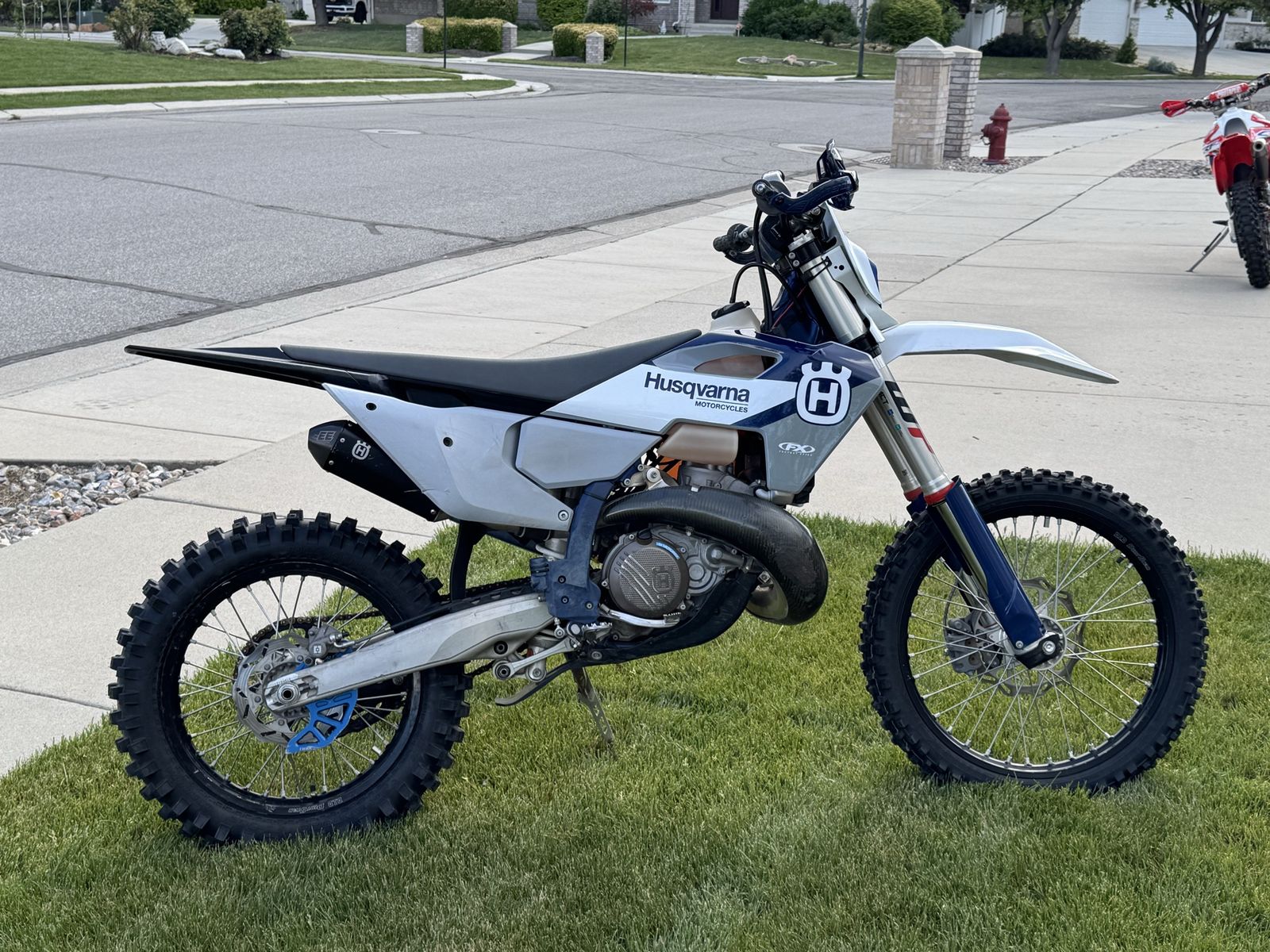 Husqvarna TX 300 Dirt Bike Rental – $260/day