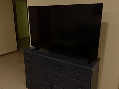 55” flat screen TV - good as new