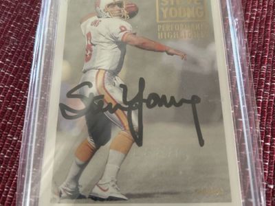 1993 Fleer Certified Embossed Steve Young Performance Highlights Autographed Football Card Rookie Tampa Bay Buccaneers Auto
