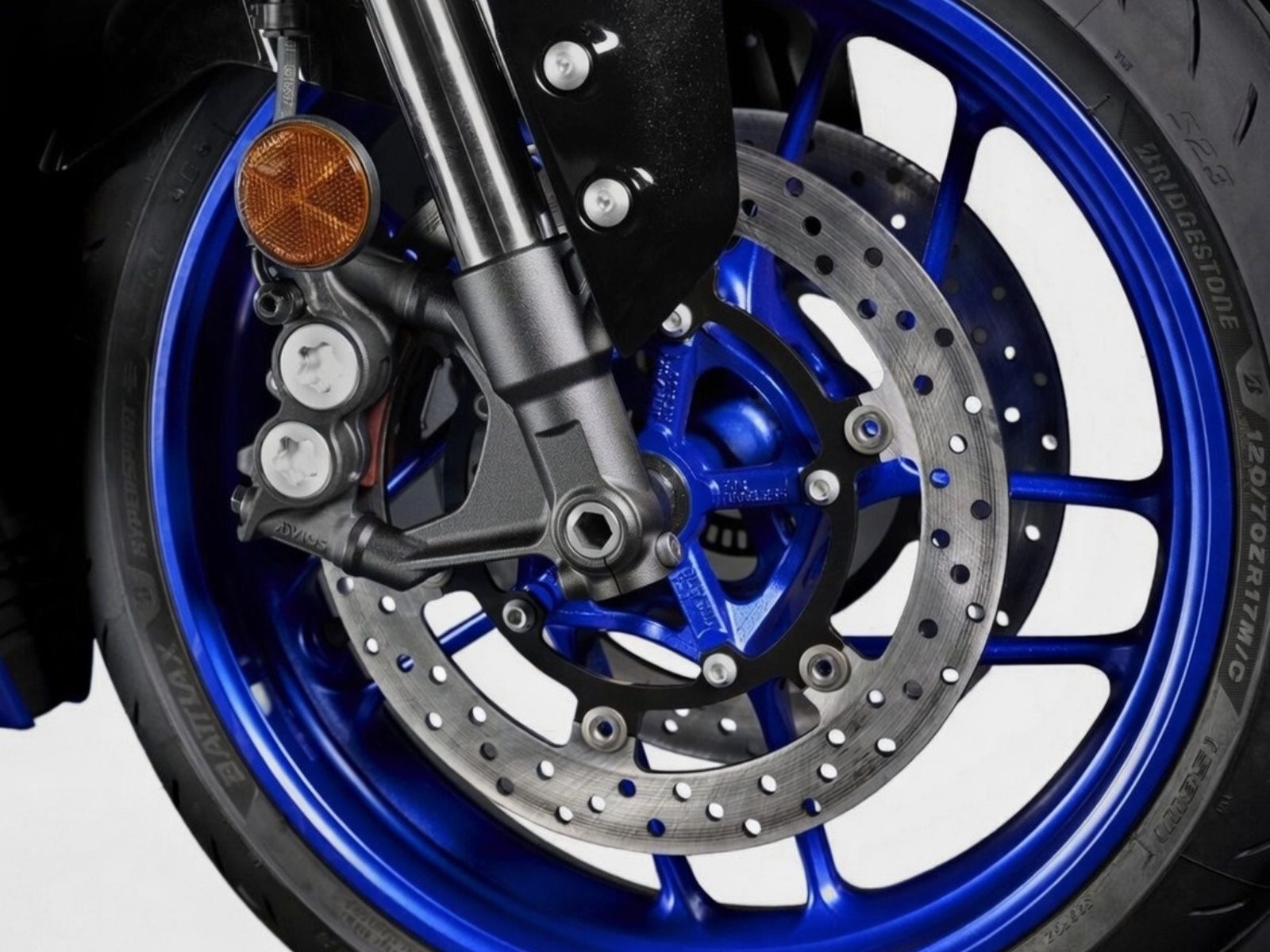 Main image 83