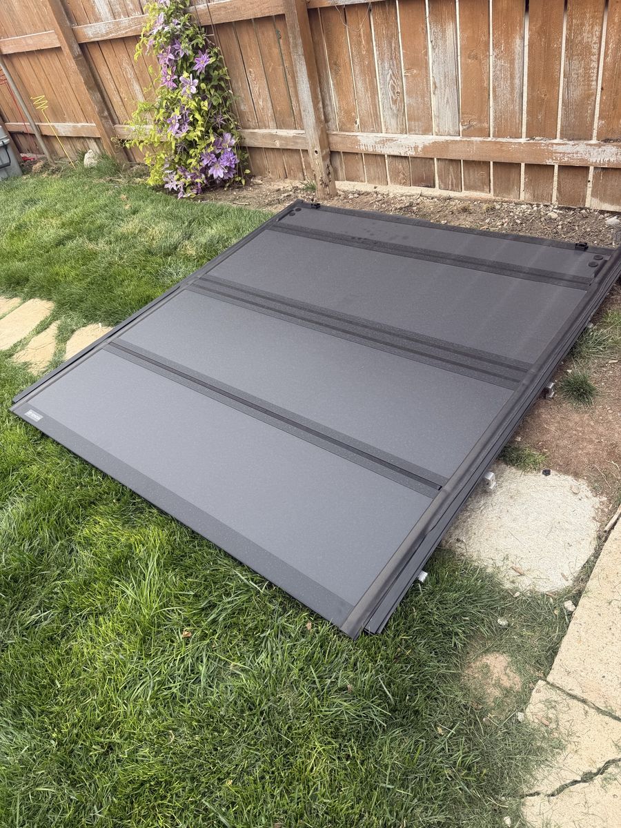 Toyota Tundra Tonneau cover