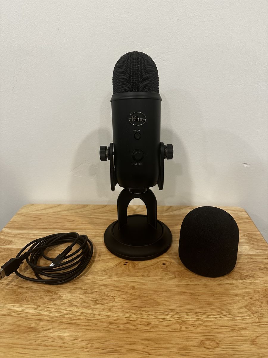 Blue Yeti USB Microphone – Fully Functional
