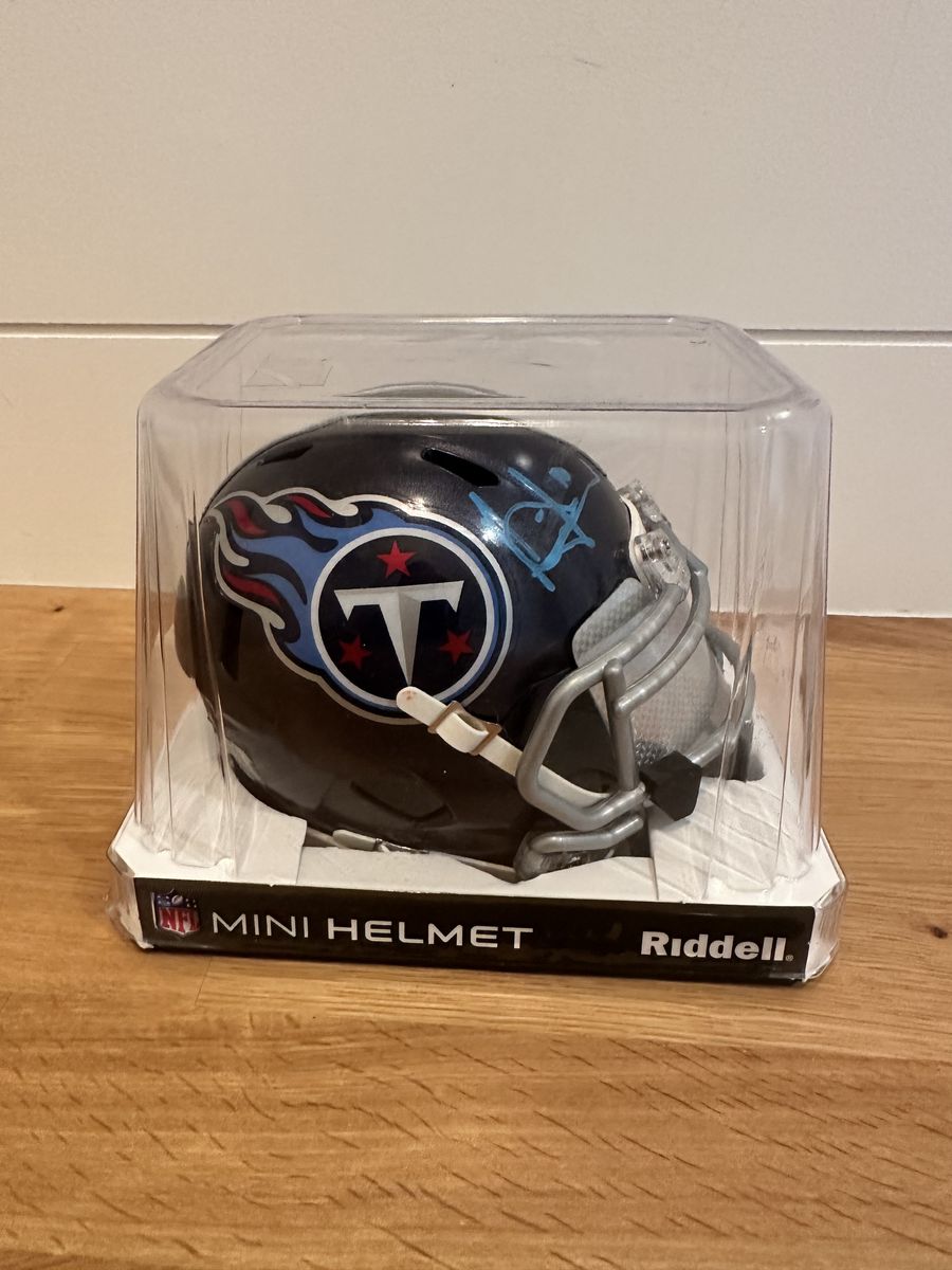 Vince Young Signed Titans Mini Helmet with visor JSA Authenticated