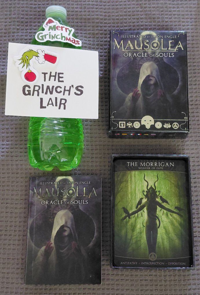 Mausolea: Oracle of Souls Deck