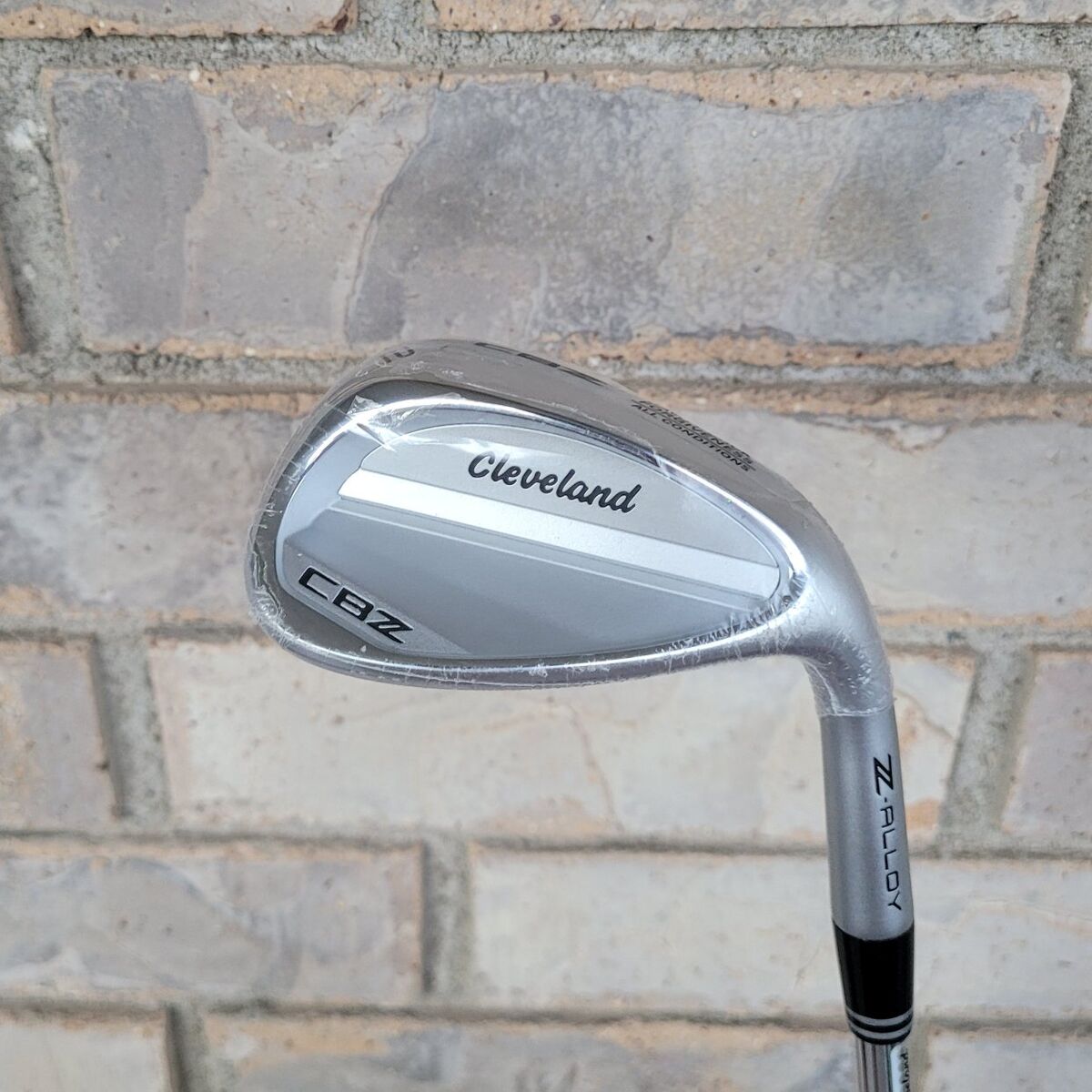 NEW- Cleveland CBZ 52 Wedge Right Hand