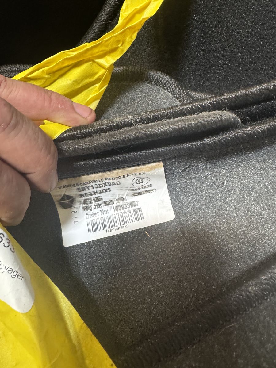 Chrysler Voyager Floor Mats