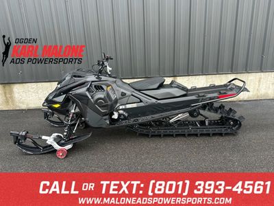 2026 Ski-Doo Summit Adrenaline with Edge Package 8