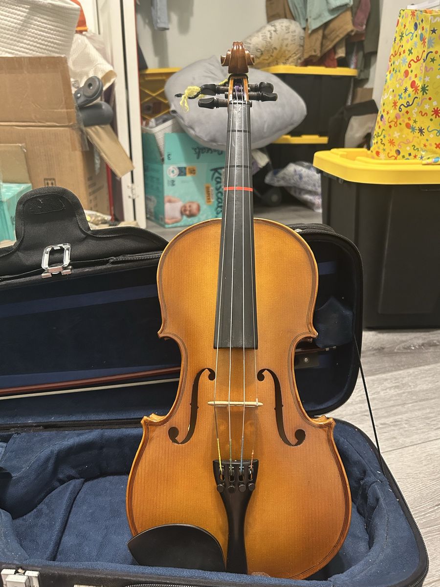 Acoustic Violin Set with Bow, Shoulder Rest, and Hard Case