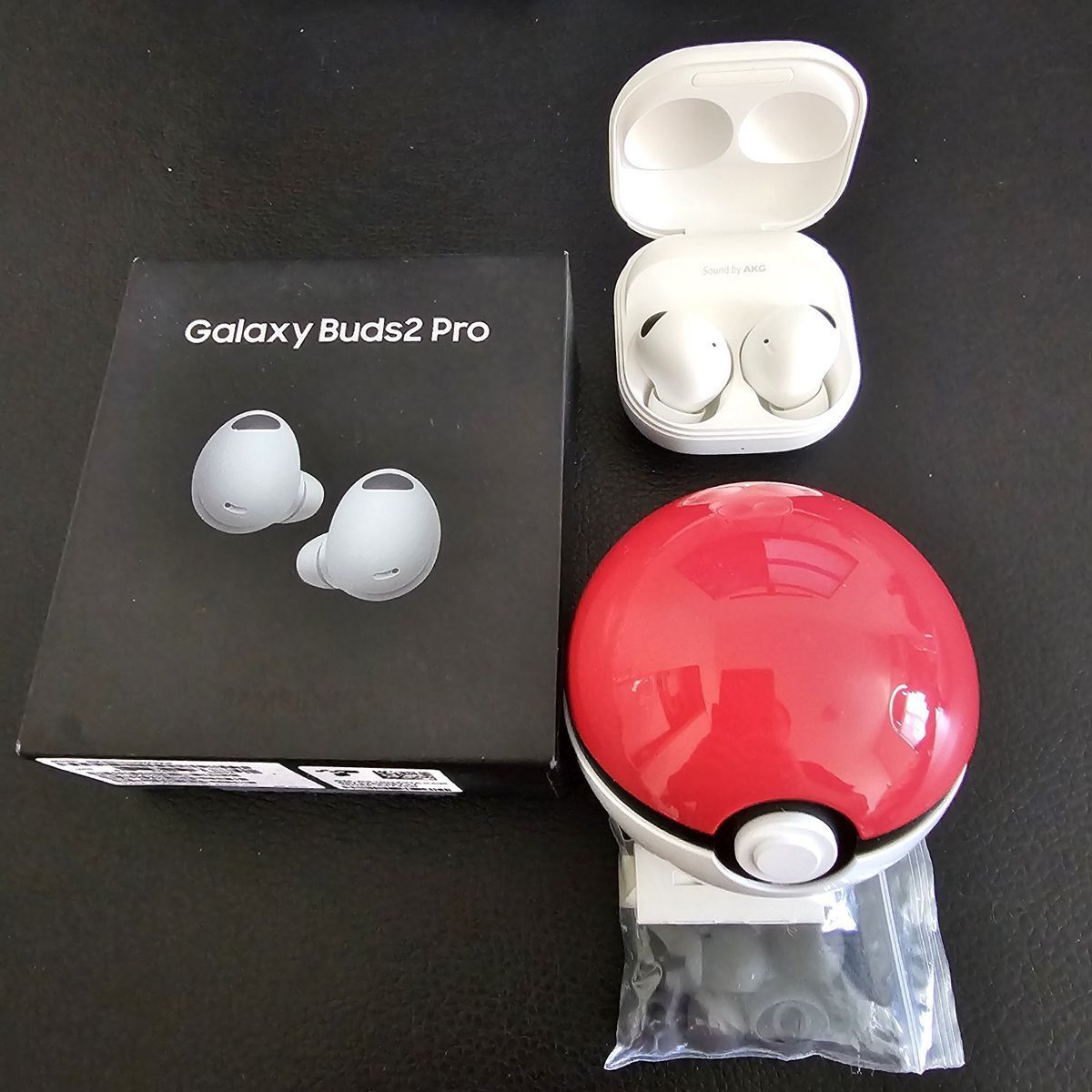 Samsung Galaxy Buds2 Pro Wireless Earbuds w/ Pokemon Pokeball Case & Extra Ear Tips - In-Ear Monitoar (IEM) / Headphone