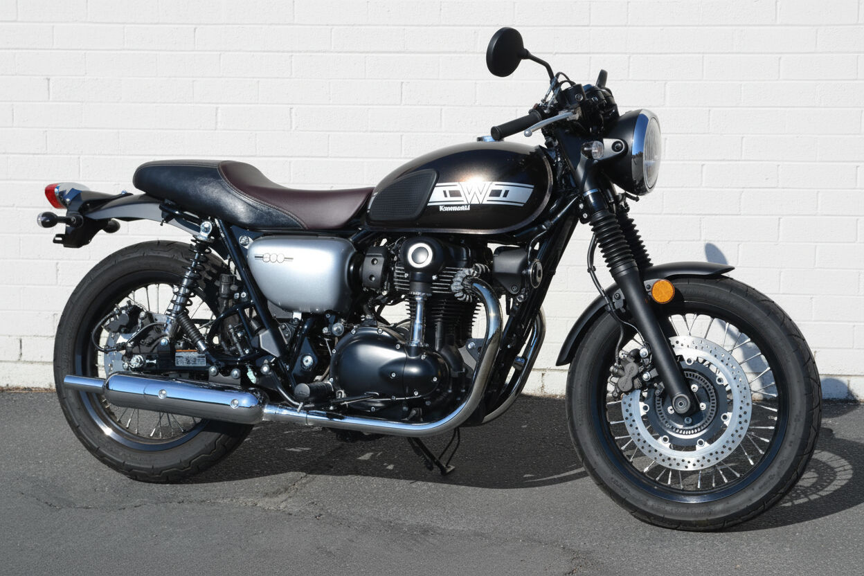 2019 Kawasaki W800 Cafe - WARRANTY INCLUDED - Cafe Racer