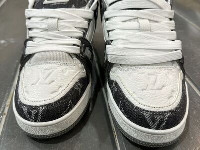 LOUIS VUITTON TRAINERS