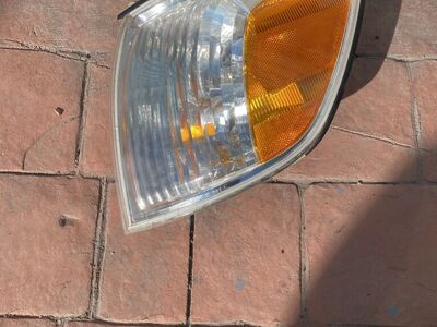 OEM 99-06 Tundra 00-07 Sequoia LH Corner Signal